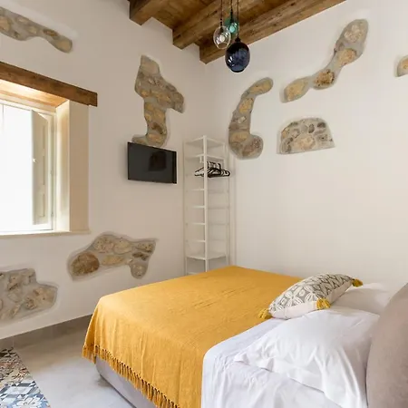 Aparthotel Ortigia Boutique Palace 3*