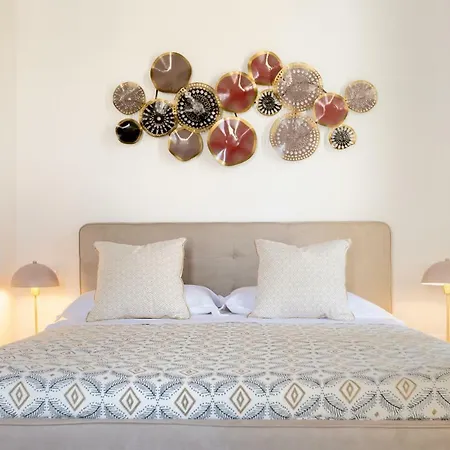 Ortigia Boutique Palace شقة فندقية *